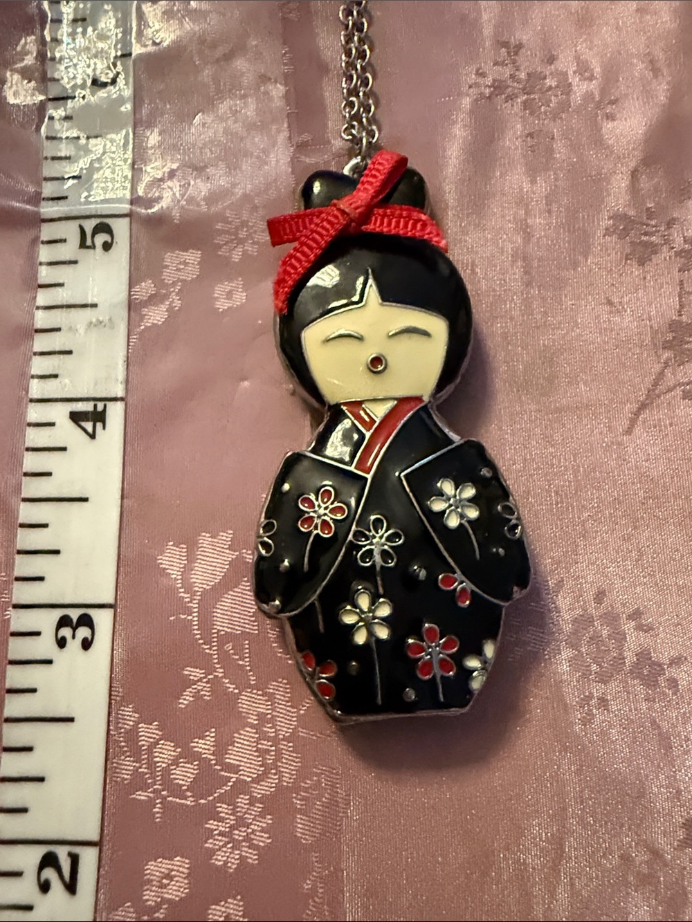 Asian pendant necklace